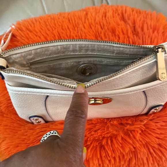 Wristlet - Picture 7 of 7